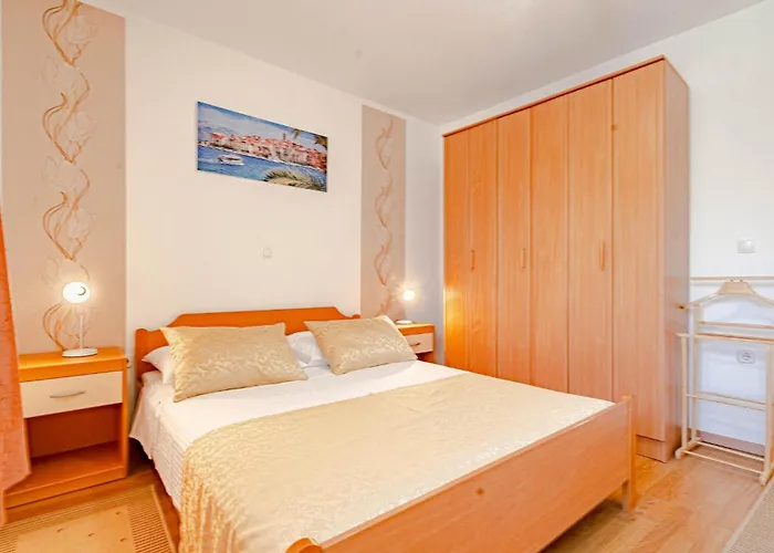 Two-bedroom In Appartement Prižba