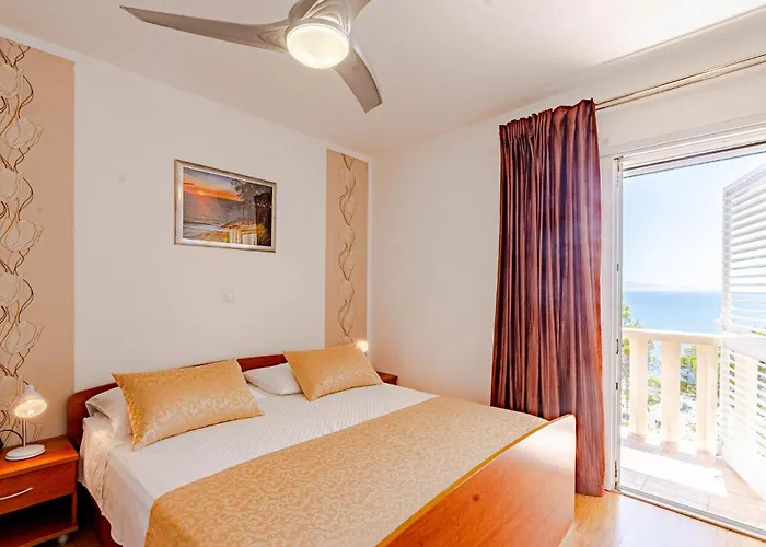 Two-bedroom In * بريسبا