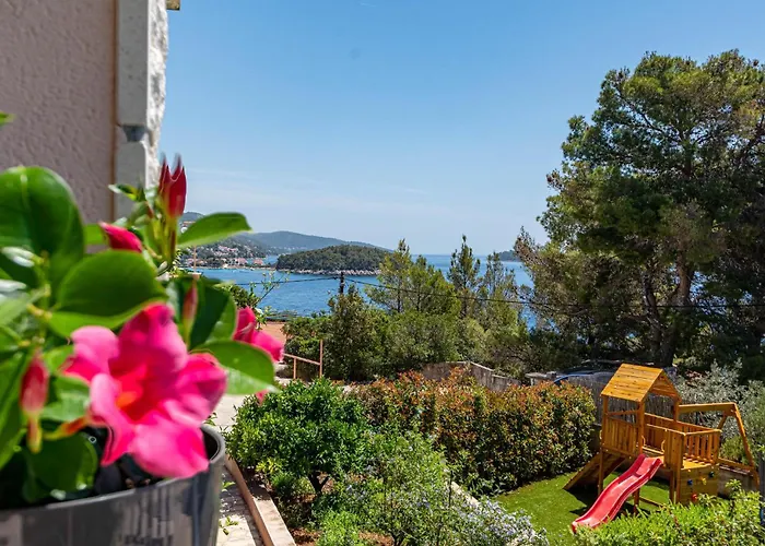 شقة Two-bedroom In *