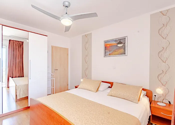 Two-bedroom In شقة بريسبا